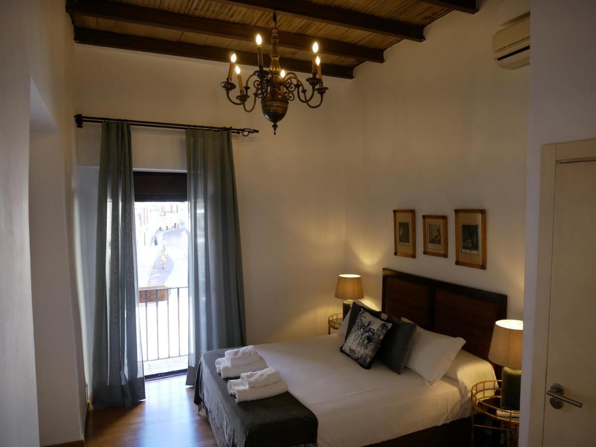 La Casita Del Arenal Apartment เซบีญา ภายนอก รูปภาพ